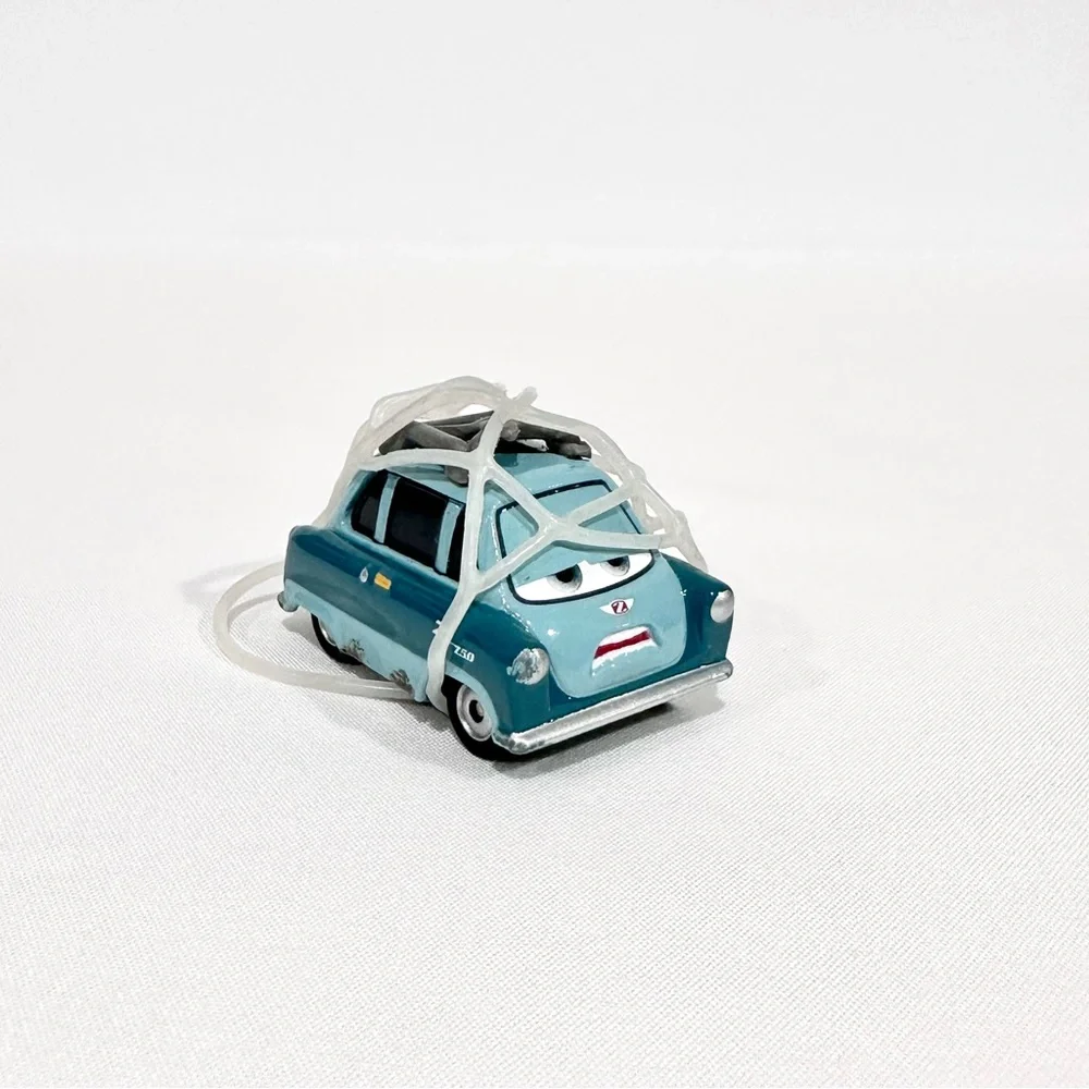 Disney Pixar Cars 2 RARE Captured Professor Z with Netting Die-cast Mattel